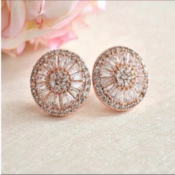 Rose gold plated Bling CZ & BAGUETTE Earring shiny sparkly New Luxury - Picture 12 of 12